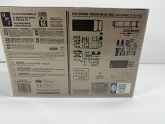 1/25 AMT MODEL KIT 1977 FORD CRUISING VAN 1108M