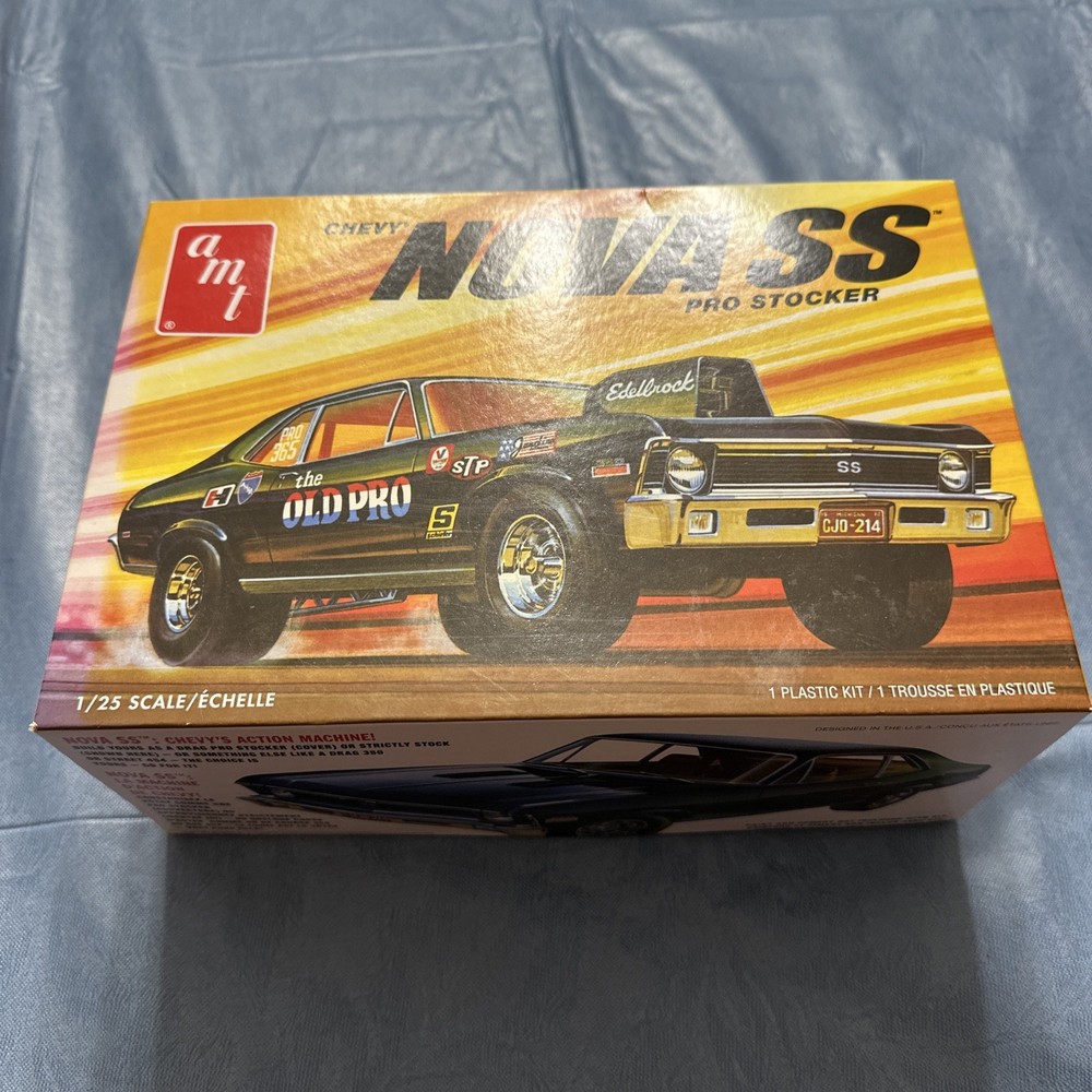 AMT 1/25 1972 Chevy Nova SS Pro Stocker The Old Pro Model Kit 1142M/12