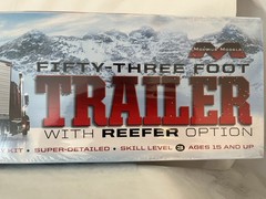 MOEBIUS MODELS 53 foot trailer W/REEFER OPT 1/25 scale (NEW IN BOX) Model Kit