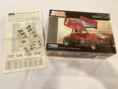 Monogram “World of Outlaws” Sprint Cars 1:24 Scale Plastic Model Kits Lot of 4