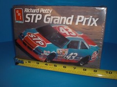Richard Petty STP Grand Prix Number 43 Model Kit 1990 AMT ERTL #6728 New Sealed