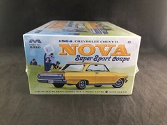 Moebius 1964 Chevrolet Chevy II Nova Super Sport Coupe 1:25 Scale Model Kit 2320