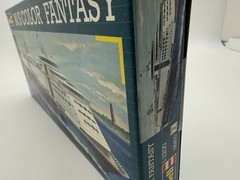 Revell #05810 05810 1/1200 Scale M/S Color Fantasy Model Cruise Ship NEW