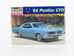 1:25 Scale Revell Monogram Kit 85-2537 ’66 Pontiac GTO – Sealed
