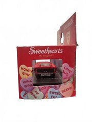 M2 Machines “Sweethearts” Valentine’s Day Exclusive Car