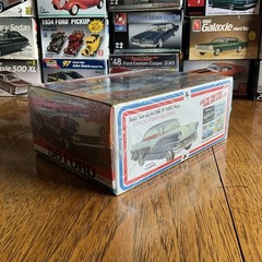 AMT ‘56 Ford Hardtop 1/25 Scale Model King New Strip Fowl SEALED