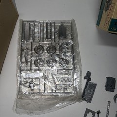 Vintage HUBLEY SJ Duesenberg Classic Metal Model Kit # 4864 1/18 Scale open box