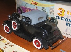 AMT 1932 Ford Model B Sport Roadster Kit # 332 Survivor Built Stock in Box 32