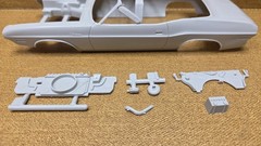1970 Dodge Challenger BODY SHELL & ACCESSORIES 1/25 AMT NEW Model Kit PARTS
