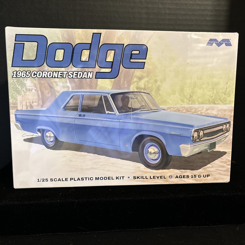 MOEBIUS 2461 DODGE 1965 CORONET SEDAN MODEL KIT-NIB-1/25 SCALE