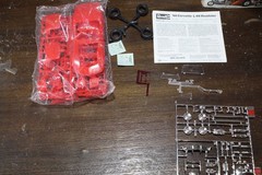 Revell 68 Chevy Corvette L-88 Sealed Inside 1/25