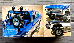 MOEBIUS MODELS 1/25 1971 FORD F-250 CUSTOM 4X4 PICKUP TRUCK MODEL KIT # 2567 F/S