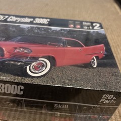 AMT ERTL ’57 Chrysler 300C 1/25 30046 Model Kit 1999 Factory Sealed