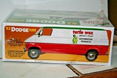 MPC Brand New 1982 Dodge Van Custom Turtle Wax 1:25 scale model car kit MPC943