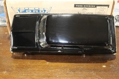 Hubley 1962 Ford Country Sedan Wagon Promo 1/25