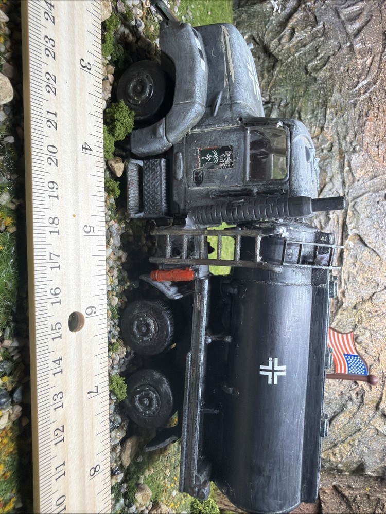 1:48 ?? Scale Modified Peterbilt Painted Plastic DIE Cast German Fuel Truck 7”