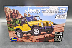 1:25 Revell Jeep Wrangler Rubicon Model Kit 85-4501 – Unbuilt in Open Box