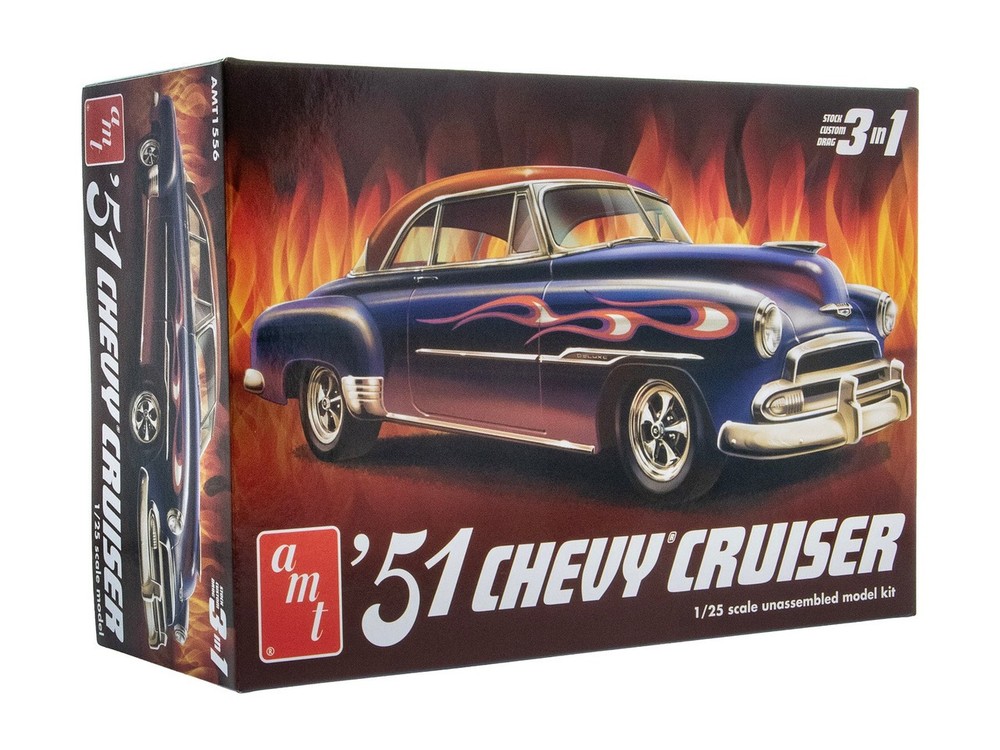 AMT 1556 1:25 1951 Chevrolet Custom Cruiser 3-in-1 Plastic Model Kit Hobby