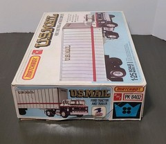 AMT 1:25 Scale Ford C-900 Tilt Cab US Mail Semi Truck Sealed Boxed Model Kit
