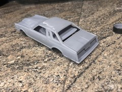 1977 Ford Thunderbird Kit 1/24(WINDOWS INCLUDED)