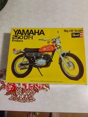 Vintage Revell model Kit Yamaha Enduro Motorcycle DT-parts 1970’s