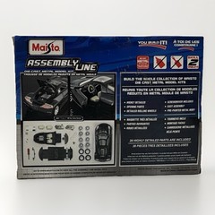 Maisto 1/24 Die-cast Model Kit Assembly Line Chrysler ME Four Twelve Concept Car