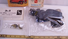 AMT 1932 FORD V8 3 IN 1 THE DEUCE CAR MODEL KIT BOXED 1:25 232
