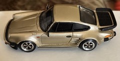 Built PIT Porsche 930 Turbo S Car 1:43 Build 1984 Model with Box Italy
