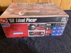 AMT ERTL 1/25 Scale ’58 Edsel Pacer – Factory Sealed