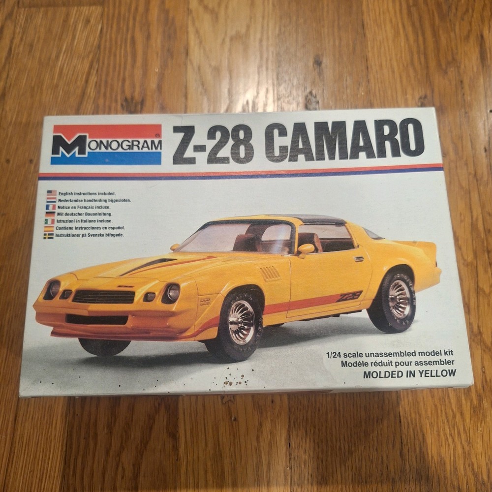 M32A Complete Monogram 1:24 2254 Chevy Camaro Z-28 Rare 1979 New Open Box
