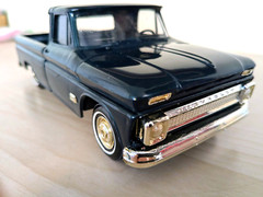 *RARE! *LN 1966 CHEVY C10 PICKUP LONGBOX PROMO MODEL *LIMITED-EDITION *1 OF 500!