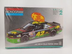 Monogram #42 Mello Yello Pontiac Stock Car Vintage Model Kit Factory Sealed