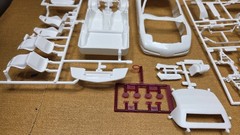 1998 CORVETTE ROADSTER 1/25 Scale REVELL Monogram Model Kit PARTS MISSING